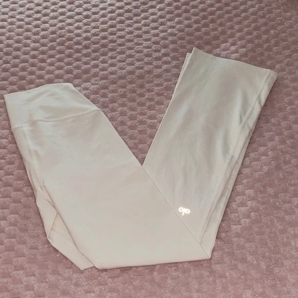 Airbrush High-Waist Bootcut Legging - Picture 3 of 10